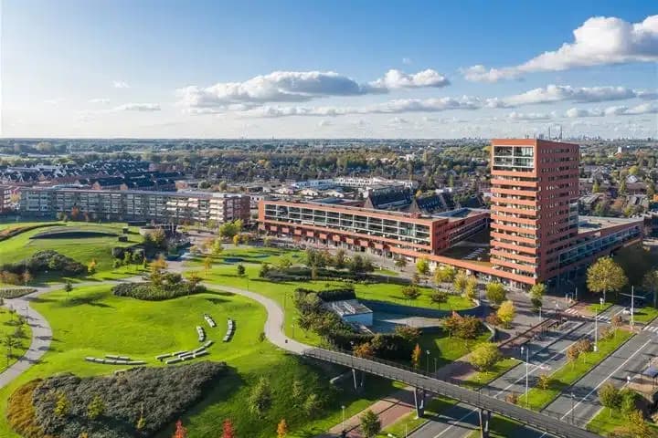 UMB Group koopt winkelcentrum Hoog Ambrach in Hendrik-Ido-Ambacht